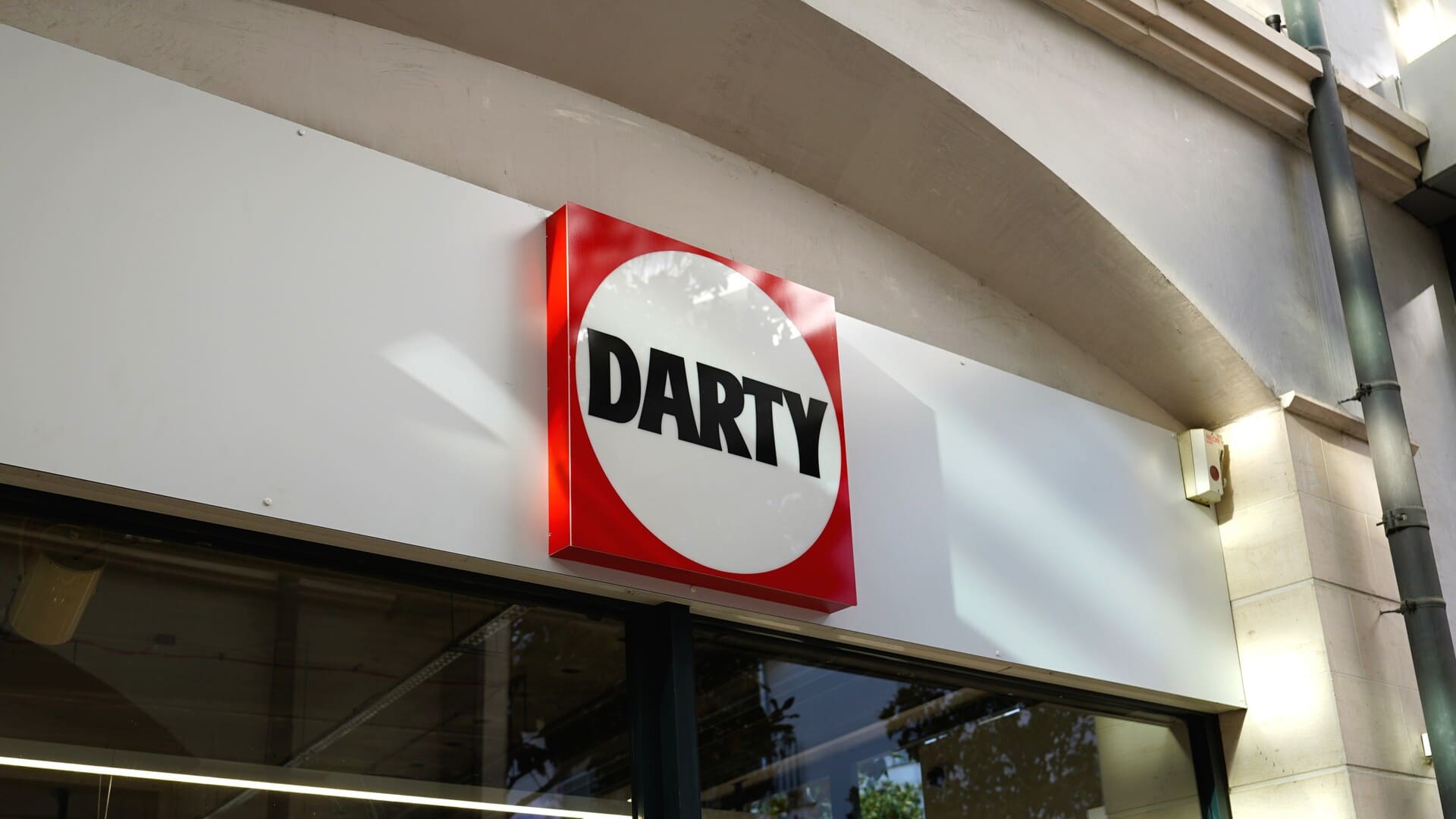 Darty finalmente ofrece calibración profesional de TVs a domicilio para