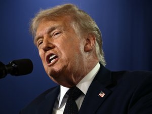 Ébola: Donald Trump quiere enviar a los estadounidenses infectados a