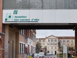 "Es mejor cuidar a una persona en casa": por qué