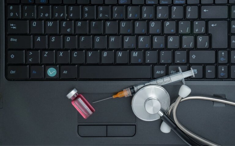 Filtración de datos en MesVaccins.net: todos los carnets de vacunación