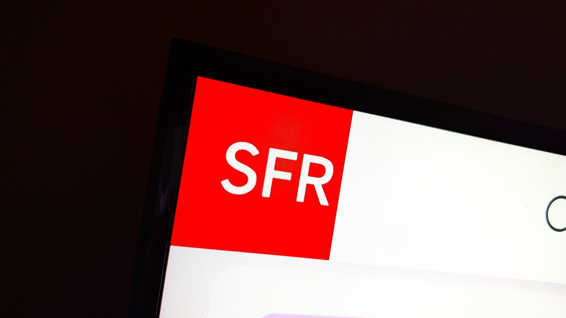 Gran avance en la adquisición de SFR: Free, Orange y
