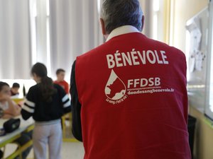 "Iluminar todas las alcaldías en rojo": el Día Mundial de
