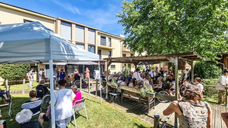 "Las personas mayores son ciudadanos como los demás": la residencia
