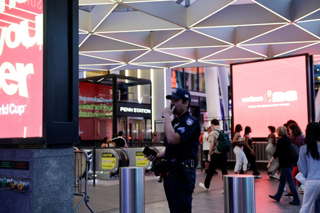 Nueva York: un hombre siembra el terror apuñalando a cinco