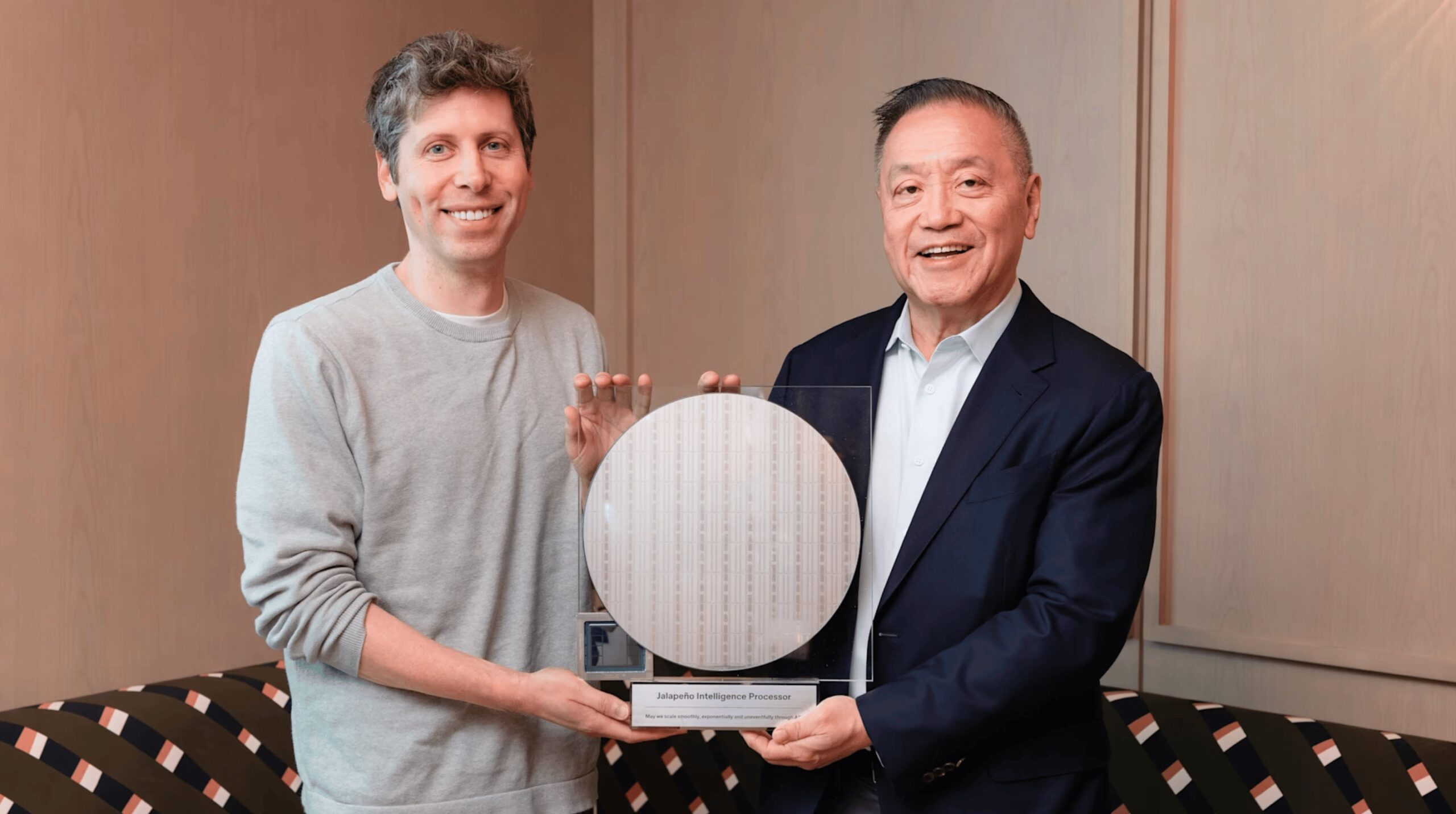 OpenAI presenta « Jalapeño », su primer chip IA: un