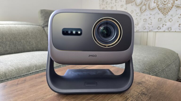 Prueba del JMGO N3 Ultimate: un láser triple sobre gimbal