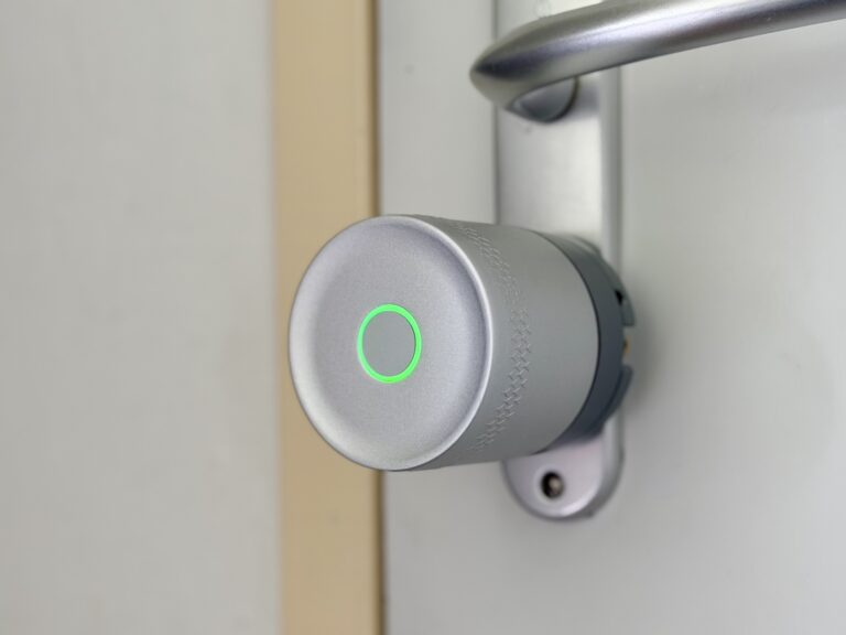 Test de Yale Linus L2 Lite: ¿Una cerradura conectada compatible