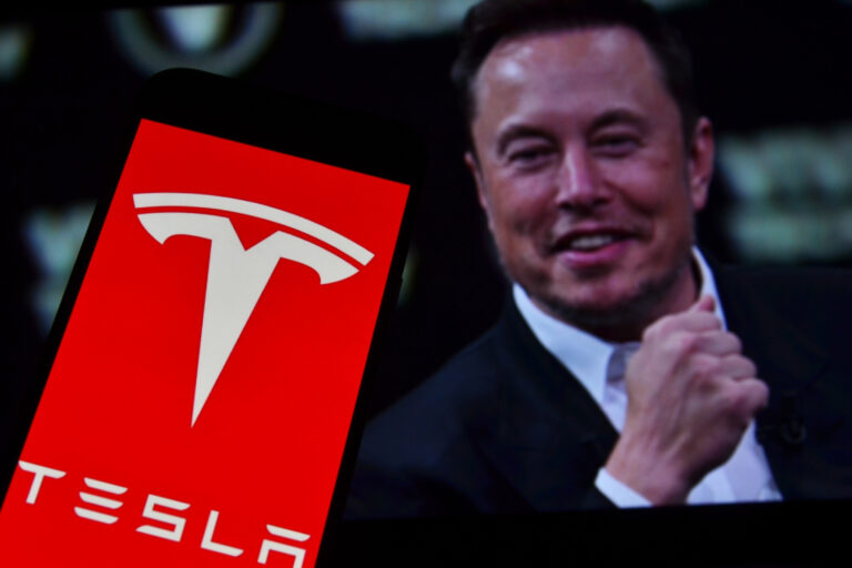 Una vez no es costumbre, Tesla habría enviado datos engañosos