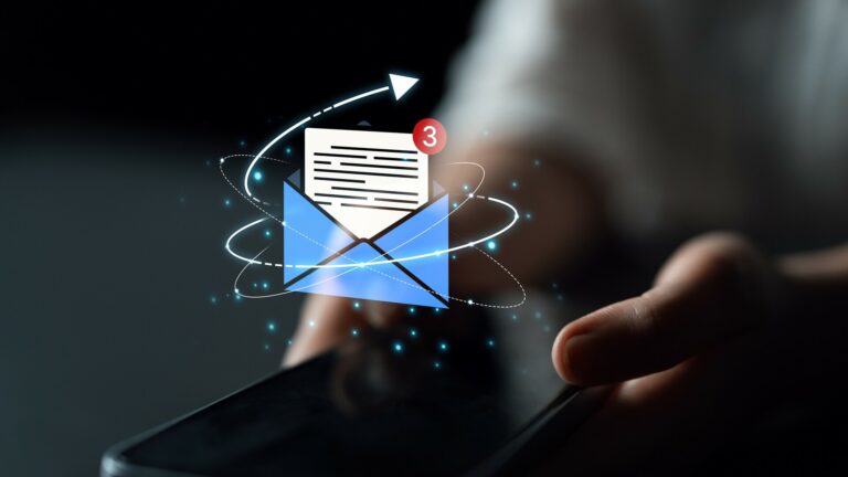 Tus correos electrónicos son rastreados por "píxeles" invisibles, te explicamos