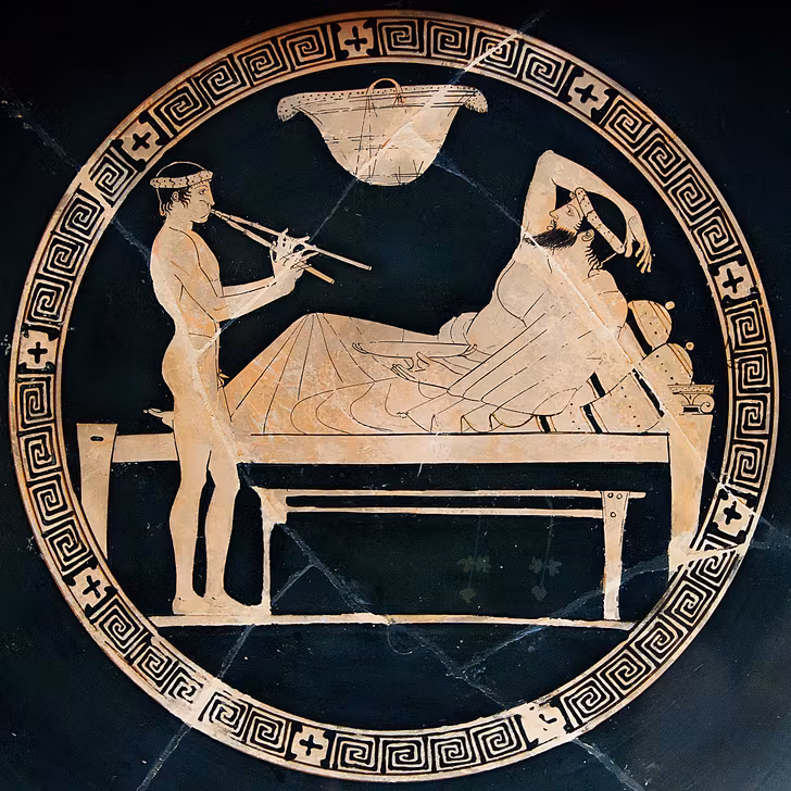 Recreación de un aulos de la antigua Grecia.