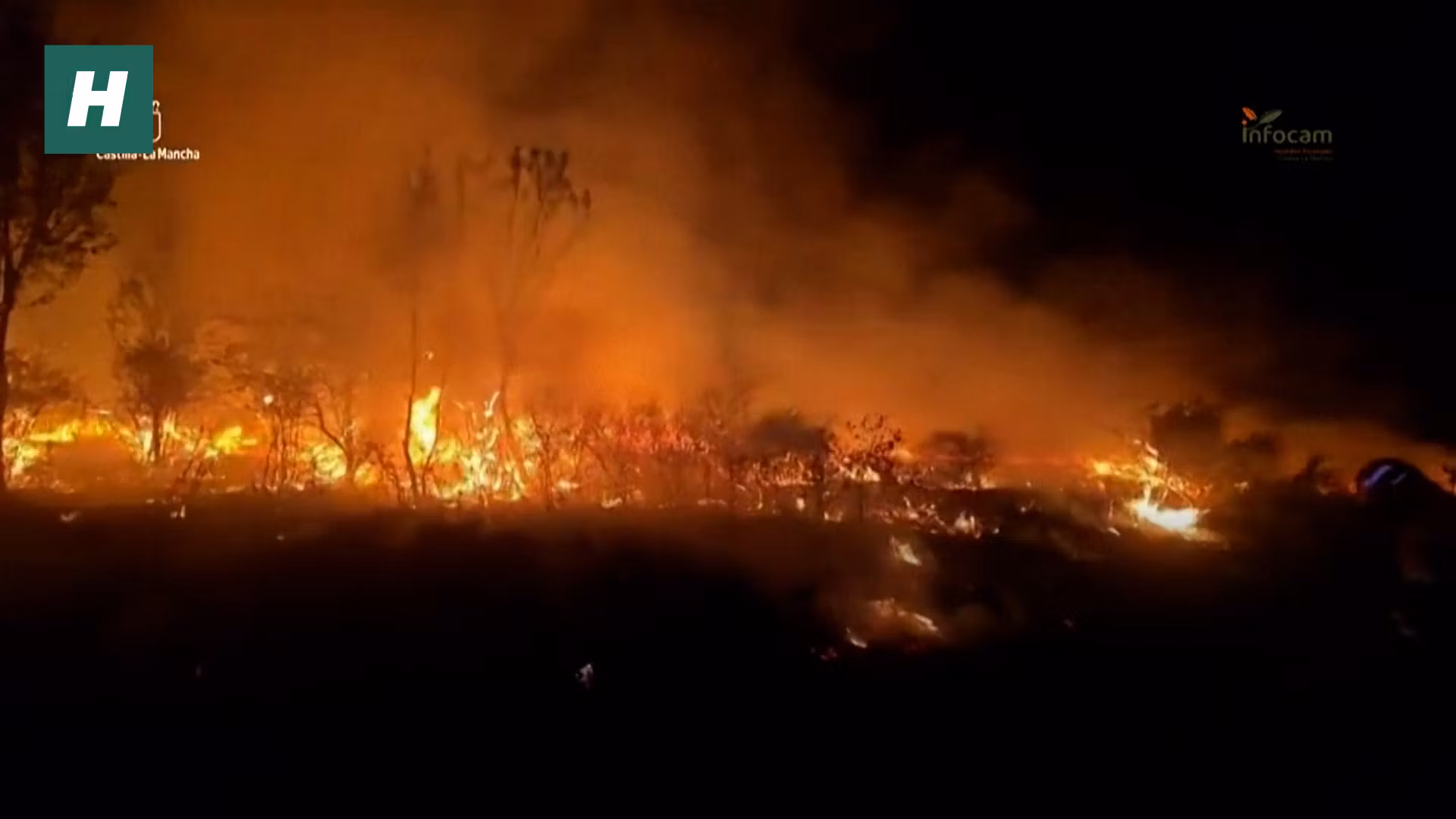 Al norte de Madrid, este incendio monstruoso devasta « la