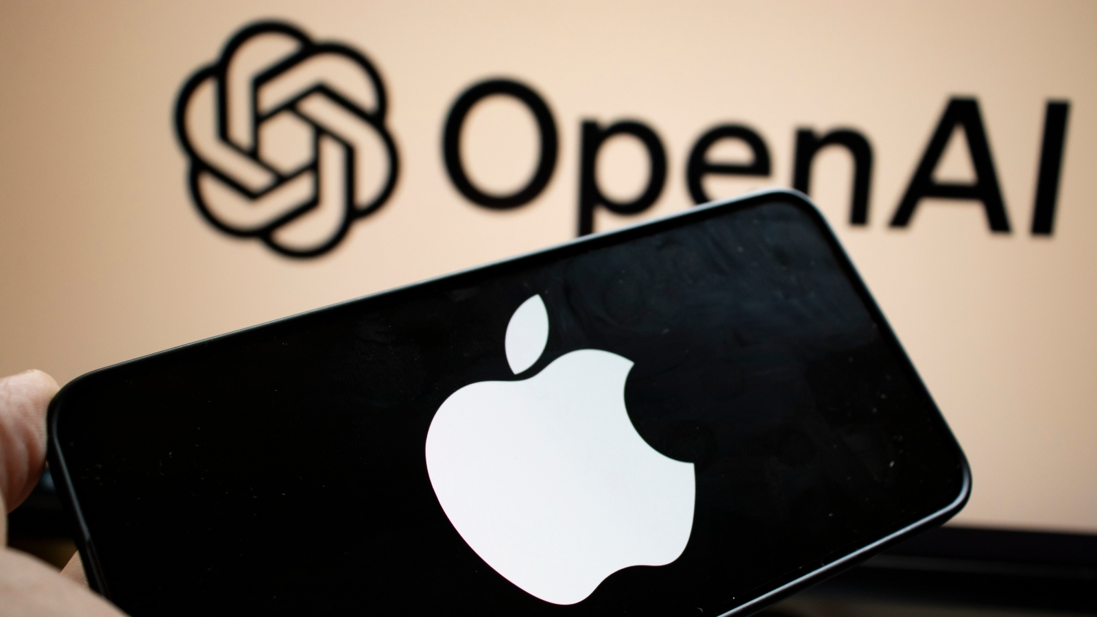 Apple acusa a OpenAI de robo de secretos industriales en