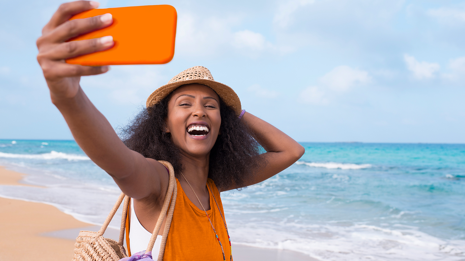 Avast One: protege tus compras y vacaciones de verano 2026
