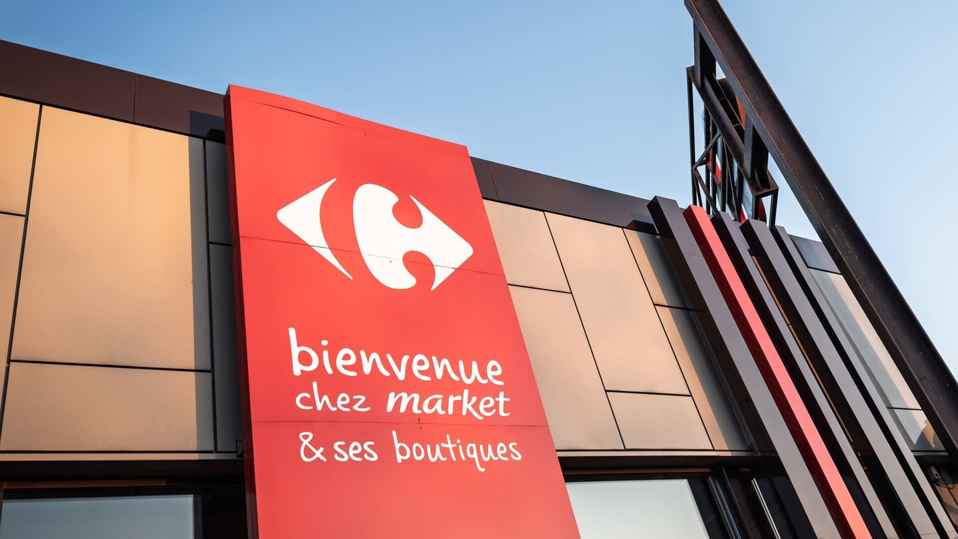 Carrefour explica a sus clientes por qué usa píxeles de