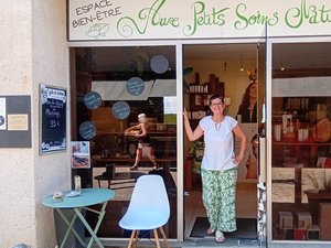 La esteticista Carole Douka-Cointepas de Simorre se forma para acompañar