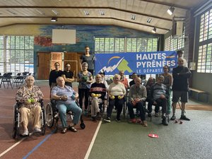 Seniors enérgicos en Lannemezan: en un Ehpad, compiten en tiro