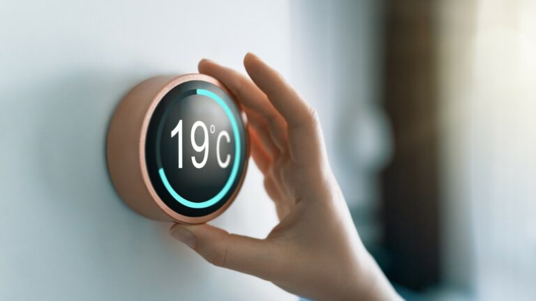 Termostatos y sensores conectados: la ARCEP vela por el cumplimiento