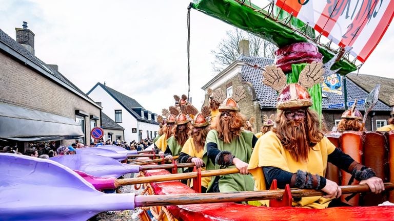 Le grand défilé du carnaval de Den Haaykaant (Raamsdonk)(photo : EYE4images).