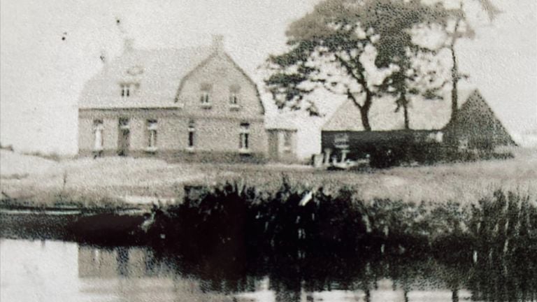 L'ancienne maison de Rini dans les années 1930 (photo : archives privées).