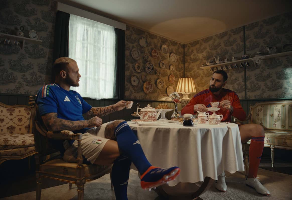 Federico Dimarco et Gianluigi Donnarumma dans la campagne de marque Adidas.