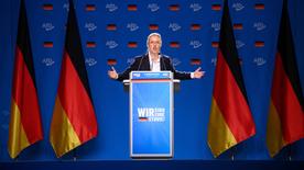 Alice Weidel, présidente fédérale de l'AfD, prend la parole lors de la conférence du parti fédéral de l'AfD à la Grugahalle d'Essen le 29 juin 2024.