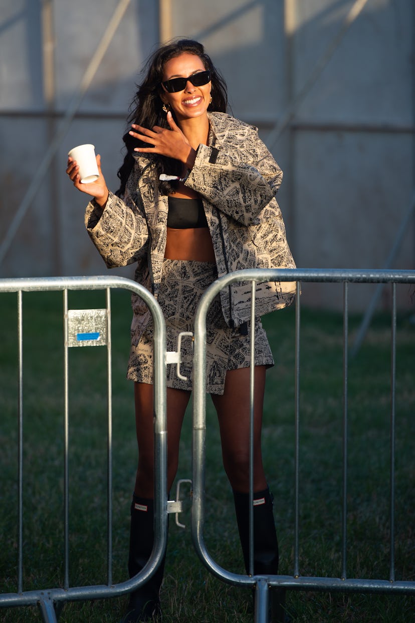 Maya Jama au festival de Glastonbury