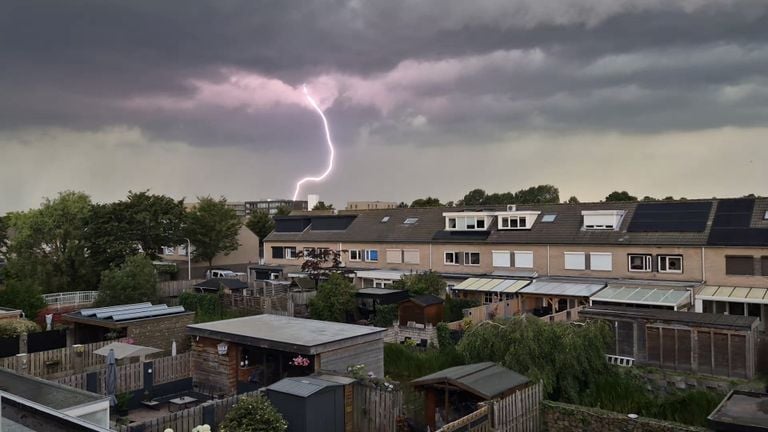 En prenant la photo au bon endroit et au bon moment, Aad de Tilburg a réussi (photo : Aad van Duuren).