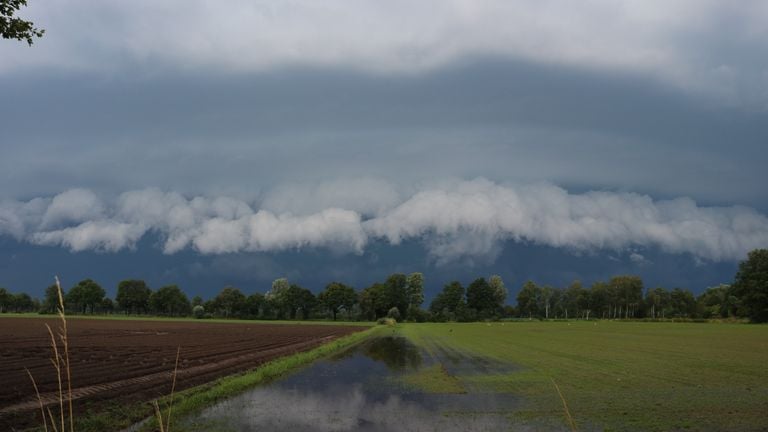 Presque la même photo, mais un ciel complètement différent, aussi beau, aussi Schijndel (photo : Daniël Spierings).