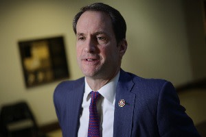 Jim Himes