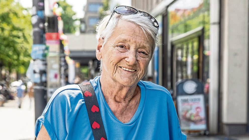 Inge Berger (76 ans) reçoit désormais 80 euros de plus : « Je voudrais économiser pour un voyage.  Mon mari et moi avons eu la chance de bien travailler tout au long de notre vie.  Je suis content de ma pension »