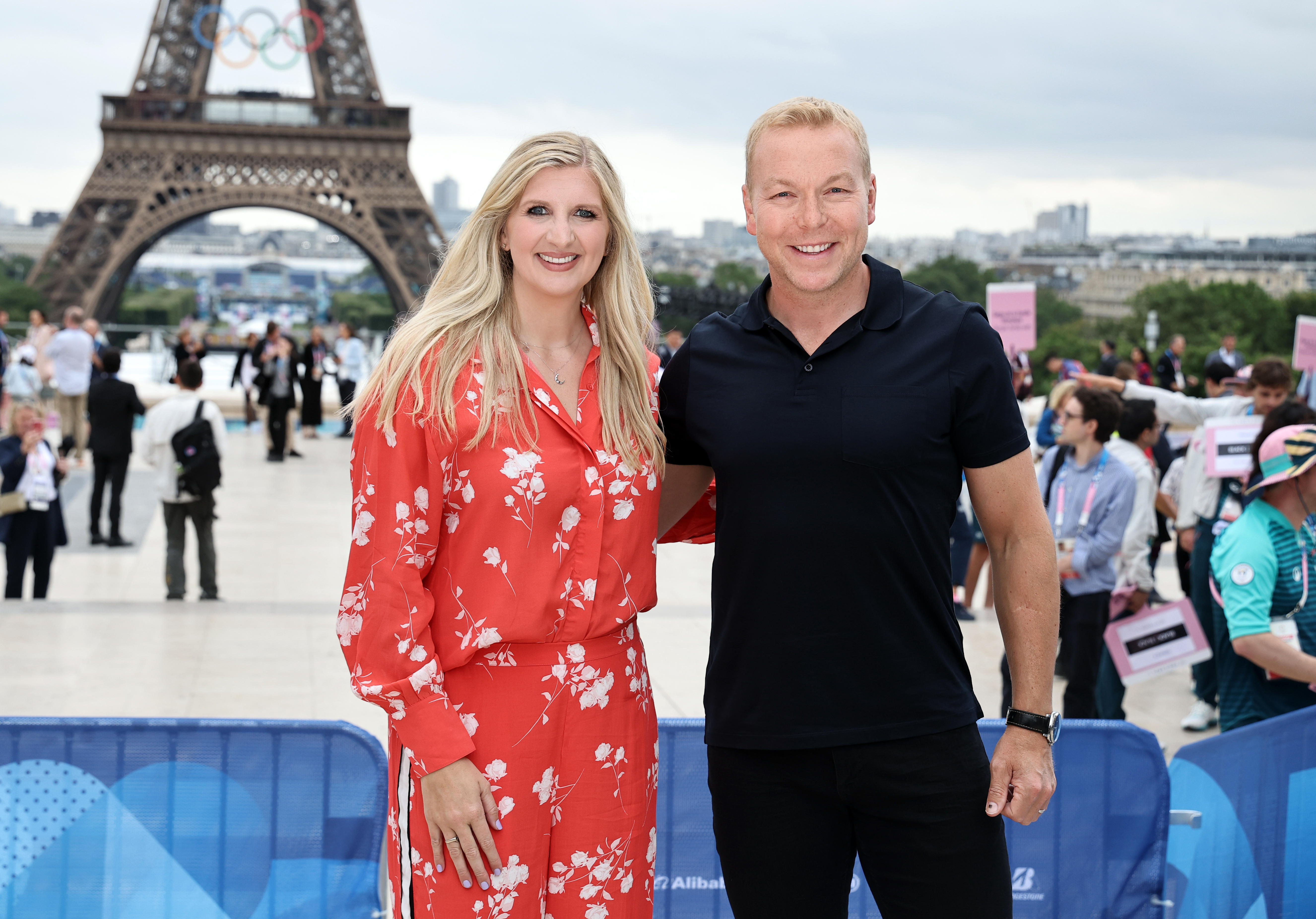 Rebecca Adlington et Sir Chris Hoy étaient présents à la Tour Eiffel