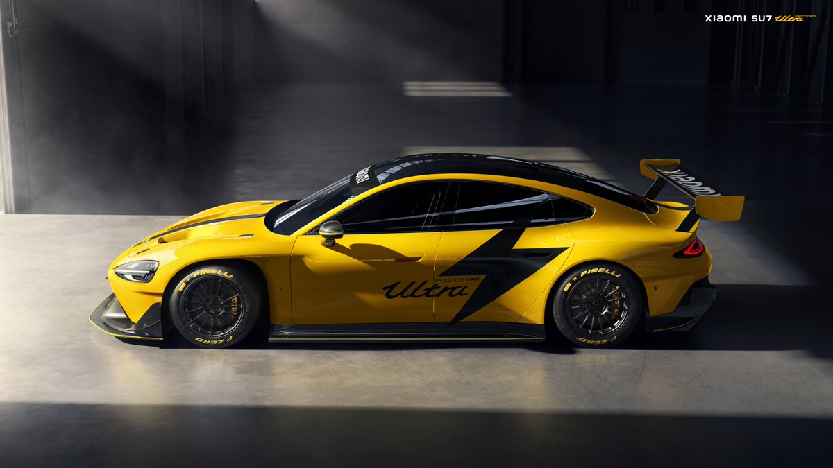 Cette superbe voiture de sport électrique peut atteindre 217 mph