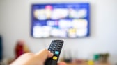 De l’antenne à l’IPTV, quel type de réception permet de regarder la télévision à moindre coût ?