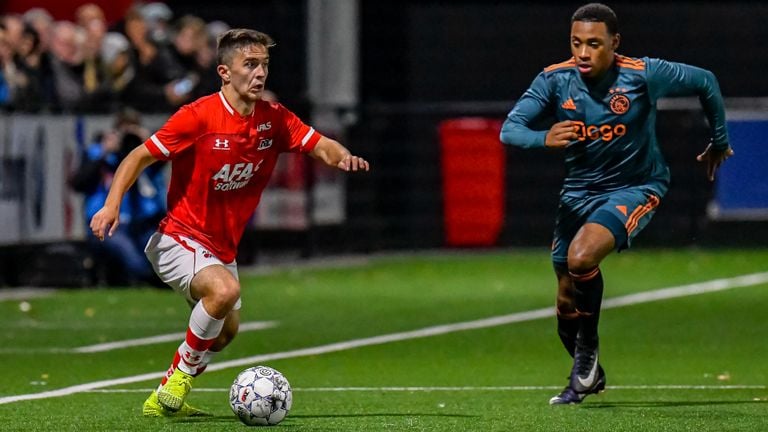 Juan Familia-Castillo en 2019 en tant que joueur de l'Ajax.  (Photo : OranjePictures)