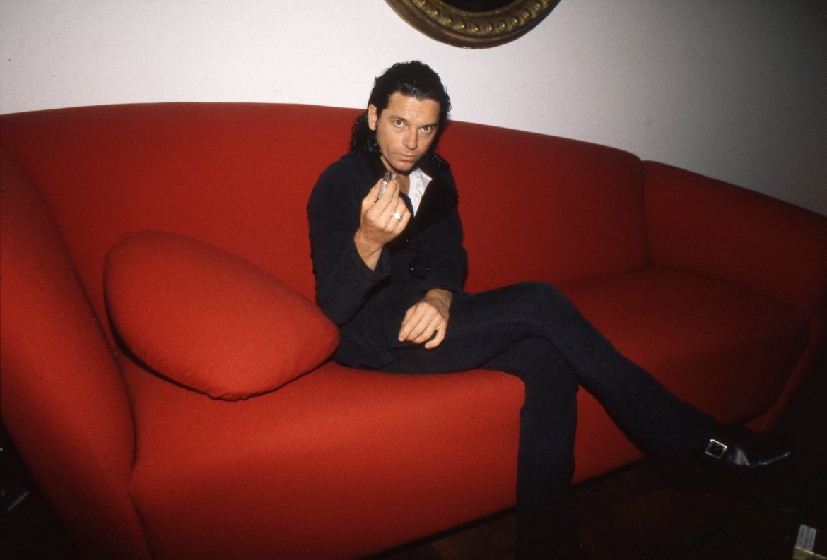 Michael Hutchence pose pour des portraits (1996)