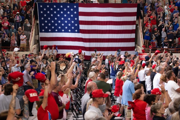   Les partisans de Donald Trump lors d'un rassemblement à Harrisburg, en Pennsylvanie 