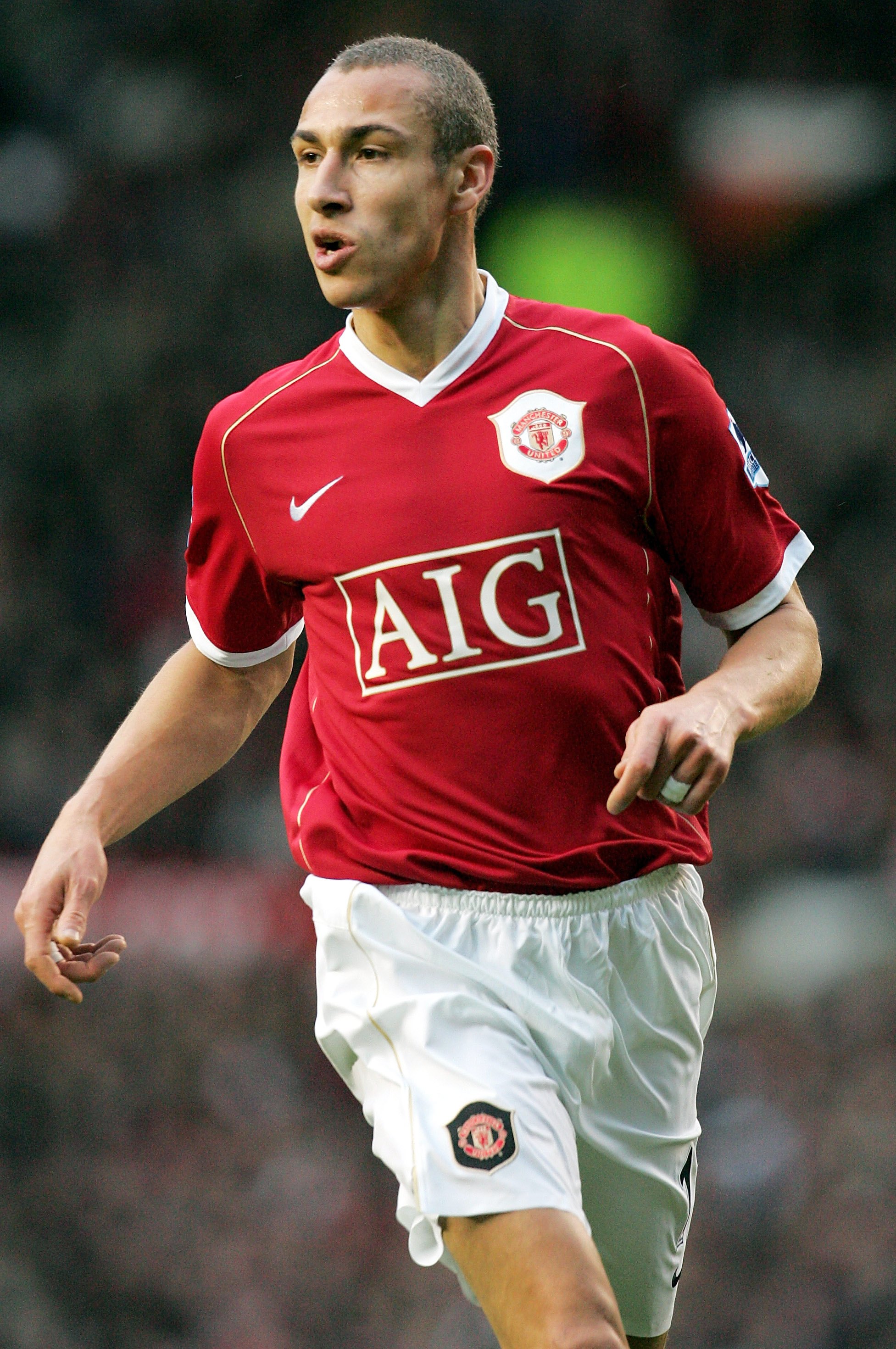 Cependant, il ne faut pas le confondre avec le héros culte de Manchester United, Henrik Larsson.