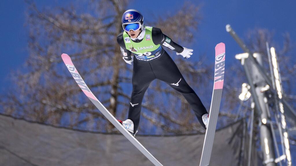 La star du saut à ski dans une première forme impressionnante