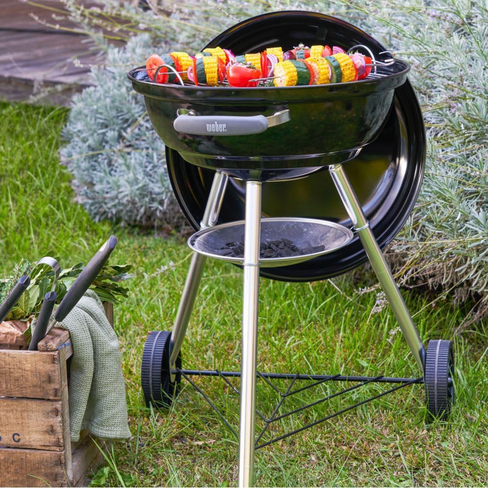 « La qualité est superbe », s’exclament les acheteurs d’Amazon qui se précipitent pour acheter un barbecue à bouilloire à 110 £ et qui est maintenant disponible à la caisse pour 77 £