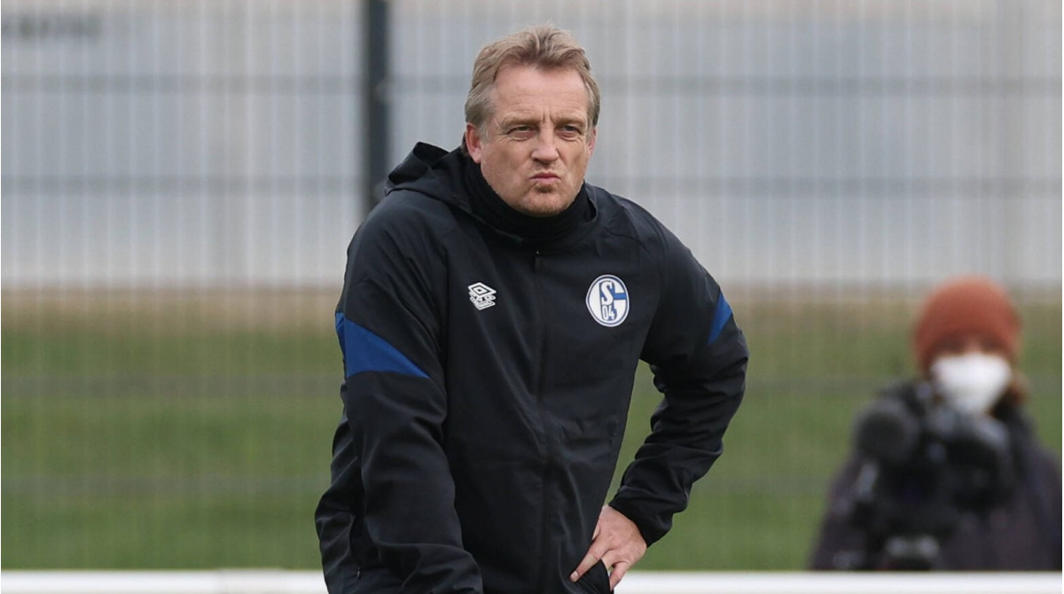 Schalke et Mike Büskens mettent fin à leur collaboration