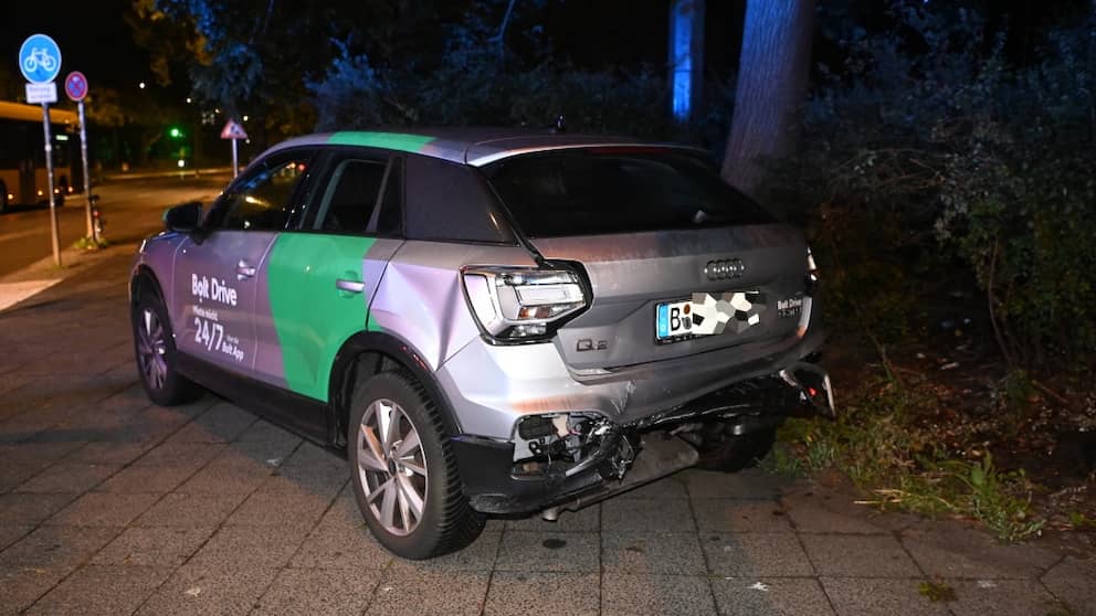 Accident d'alcoolémie : l'Audi a percuté ce véhicule d'autopartage