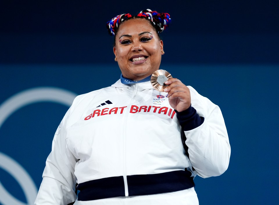 Emily Campbell, de l'équipe GB, a remporté la médaille de bronze dans cette épreuve.