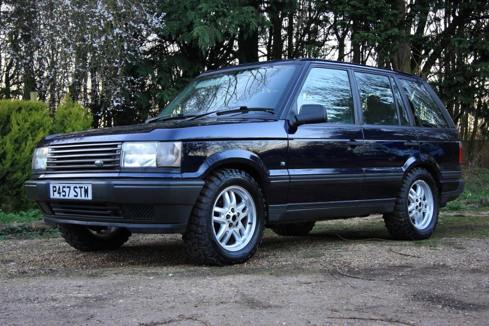 Le Range Rover de deuxième génération mérite d'être recherché car il constitue un excellent exemple d'un futur classique