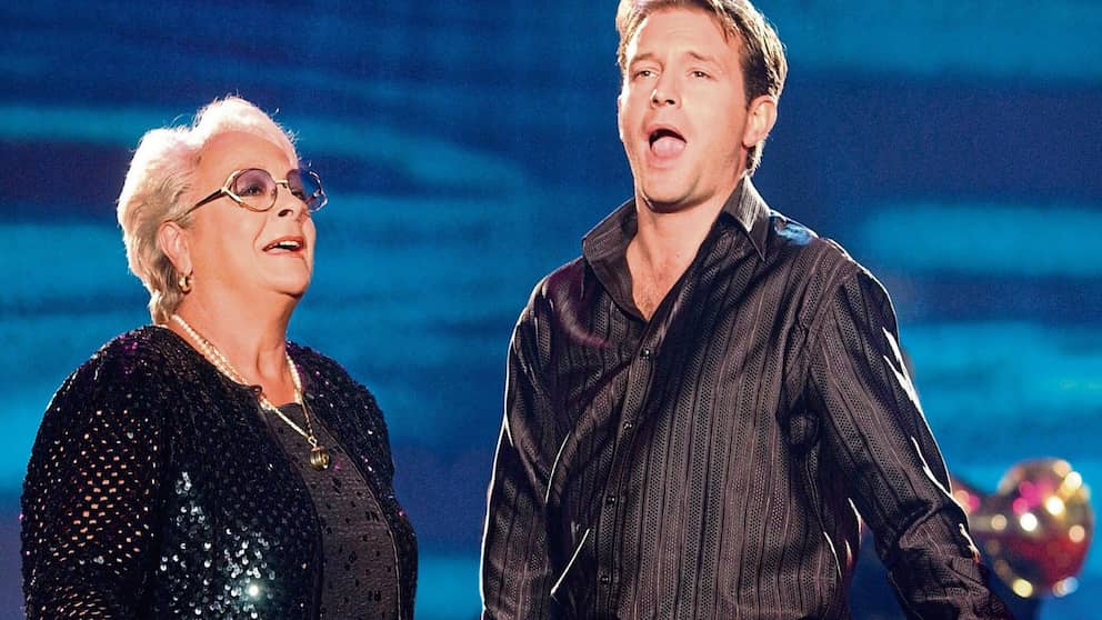 Celestina Casapietra en 2002 lors d'un duo avec son fils Björn pour un enregistrement télévisé