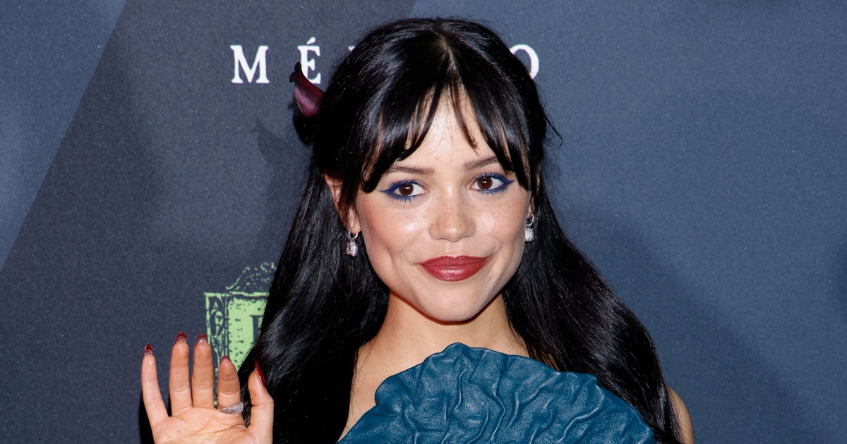 Tous les looks de la tournée de presse de Jenna Ortega « Beetlejuice, Beetlejuice »