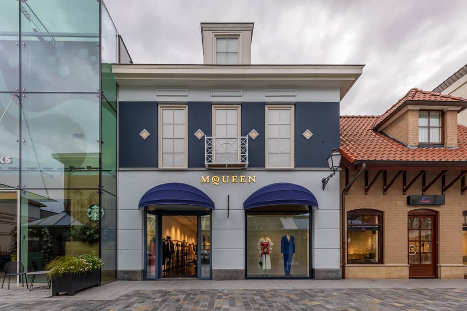 Alexander McQueen ouvre une boutique au Designer Outlet Roermond