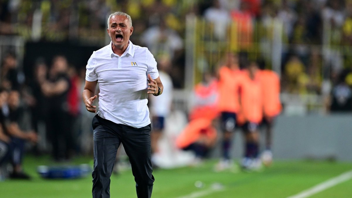 Critique sur penalty de José Mourinho à Fenerbahçe ! "Seul l’arbitre le sait"