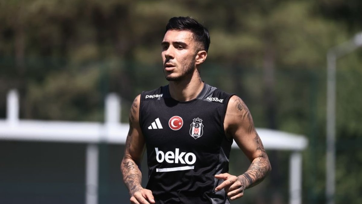 Emirhan Topçu s’est rendu à sa première séance d’entraînement à Beşiktaş.