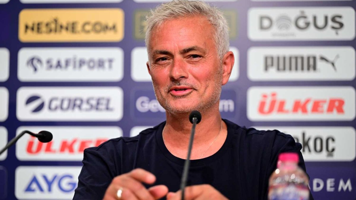 Envoyez à Okan Buruk de José Mourinho ! "Même s’il est entré sur le terrain à 4 mètres…"