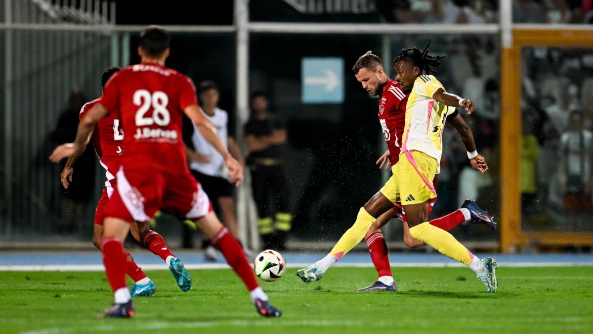 La Juve est toujours pleine à craquer : Brest égalise à la 83e minute.  Excellents débuts de Douglas Luiz